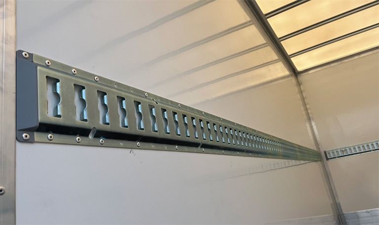 Scattobox rails d'arrimage